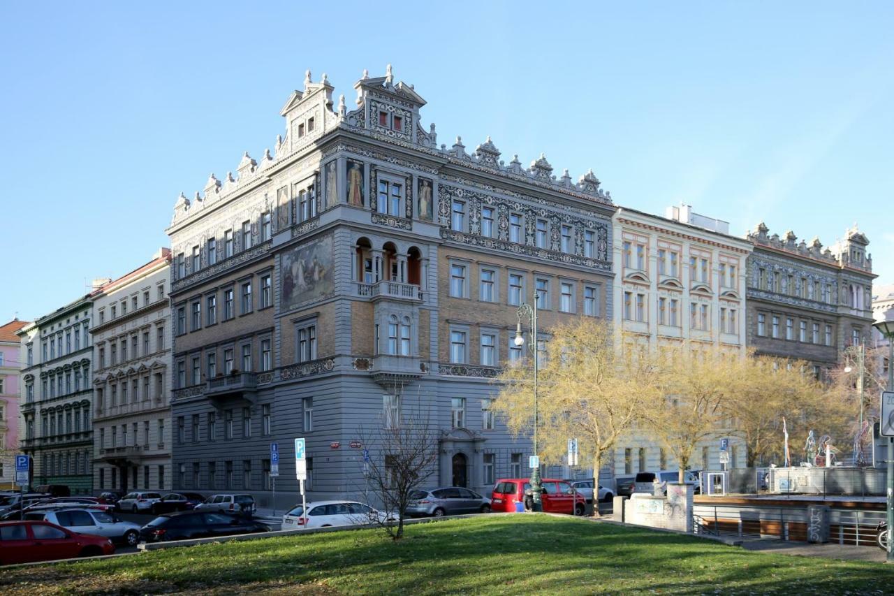 Apartman Dalia Janackovo Nabrezi Prag Dış mekan fotoğraf